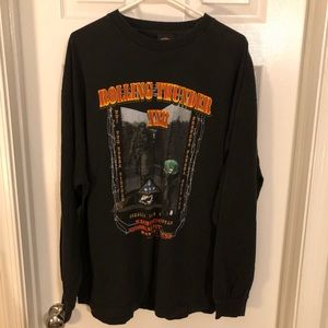 Men’s long sleeve shirt